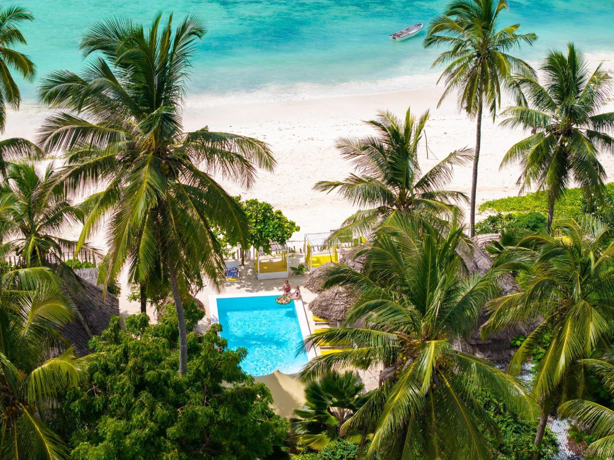 Pili Pili Palm Beach Джамбиани Екстериор снимка