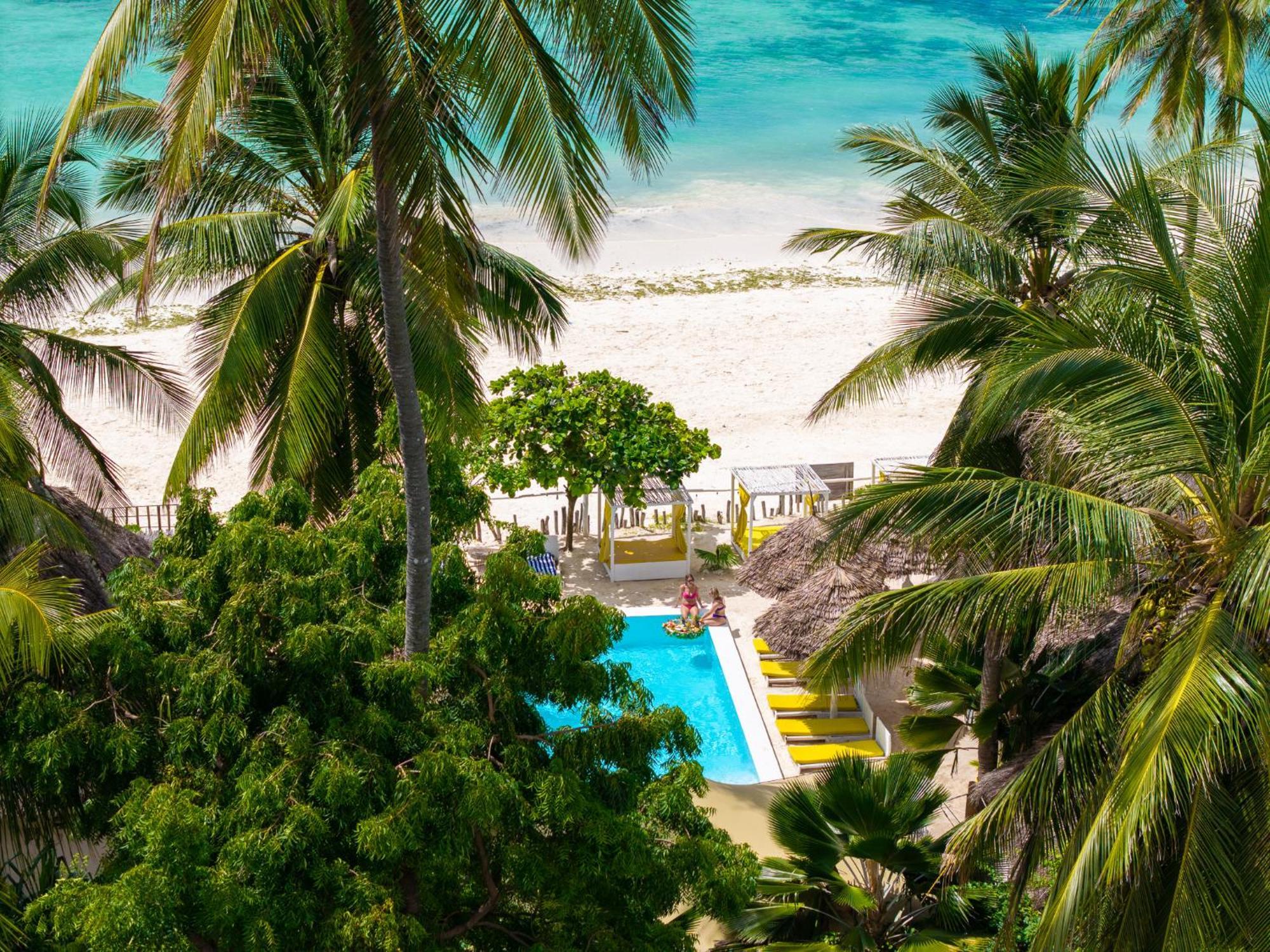 Pili Pili Palm Beach Джамбиани Екстериор снимка